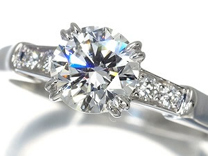 立爪が大きくて普段使いできない婚約指輪も高価買取いたします。